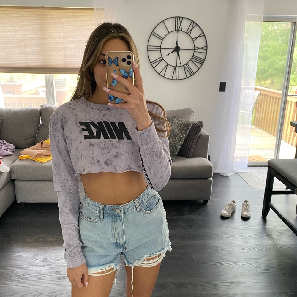 Nike vintage cropped tee